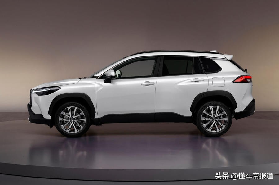 新车 | RAV4的“小兄弟”更新了！2022款丰田卡罗拉CROSS官图发布  -图4